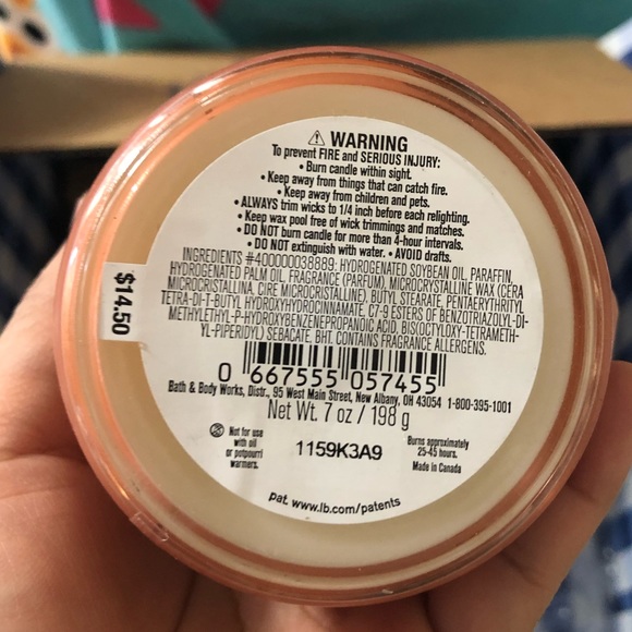 NWT Bath & Body Works Single Wick Candle SWEET CINNAMON PUMPKIN - Picture 2 of 3